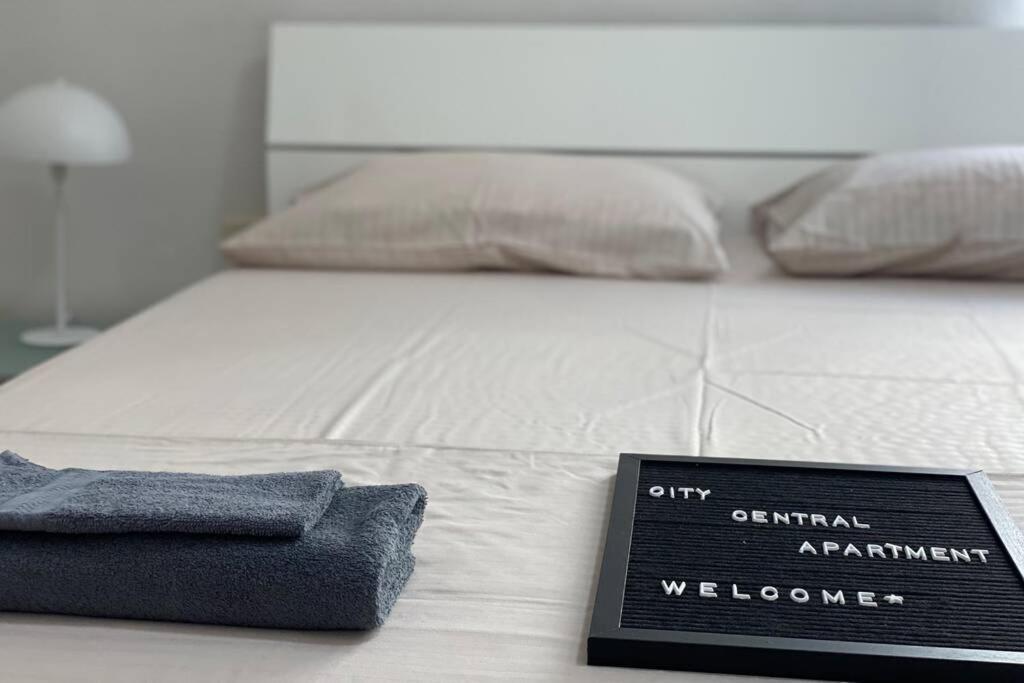 City Central Apartment Τίρανα Εξωτερικό φωτογραφία